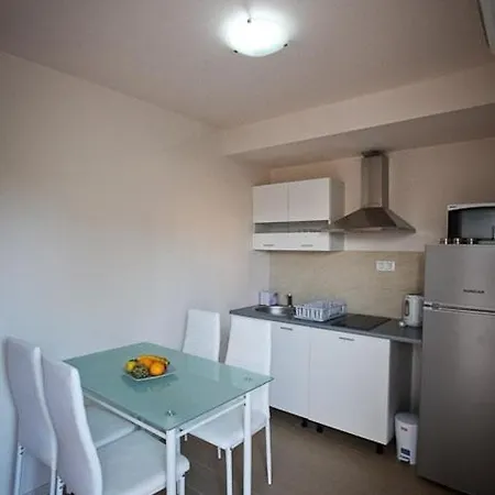 Kalaba - Dalma Ii Apartman